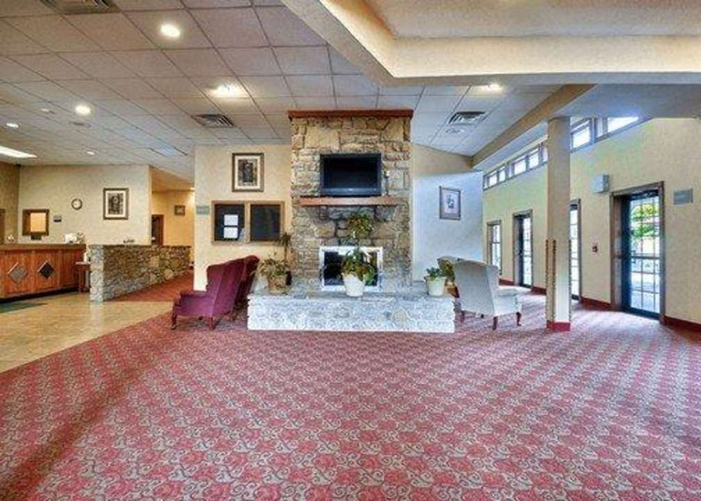 Quality Inn & Suites Bedford West Інтер'єр фото