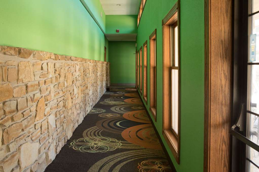 Quality Inn & Suites Bedford West Зручності фото